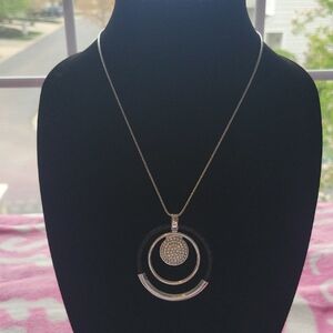 Elegant Silver Pendant Necklace